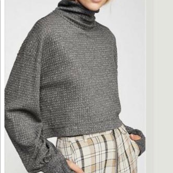 FREE PEOPLE CROPPED LONG SLEEVE - Picture 5 of 5